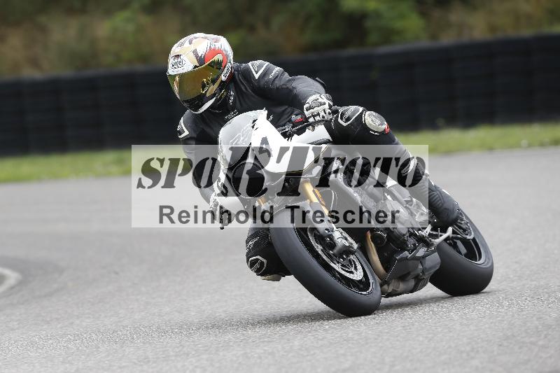 /37 28.07.2025 Dunlop Ride und Test Day ADR/Einsteiger gruen/64